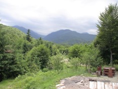 Proprietar vand un mic paradis 6000mp teren cu utilitati munte rau padure turism foto