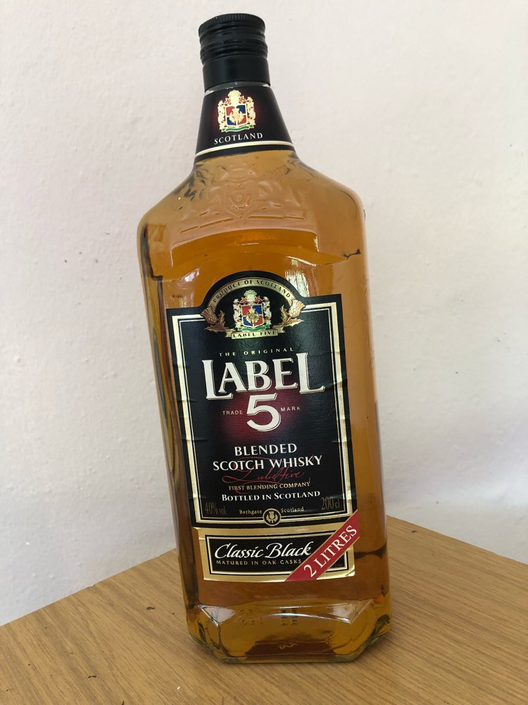 Whisky scotch,Label 5,sticla de 2 litri | arhiva Okazii.ro