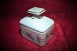 Cutie caseta portelan Limoges pictata manual, colectie, cadou, vintage