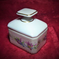 Cutie caseta portelan Limoges pictata manual, colectie, cadou, vintage