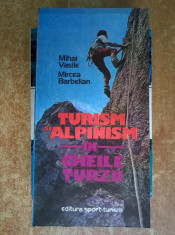 M. Vasile, M. Barbelian - Turism si alpinism in Cheile Turzii foto