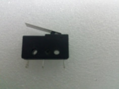microcontact / microintrerupator foto
