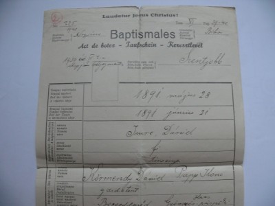 Act de botez catolic - Baptismales, emis in Oradea, in 1940 foto