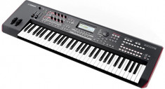 YAMAHA MOXF6 SINTETIZATOR cu 61 de clape semi grele foto