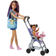 Set de Joaca Barbie Babysitters cu Carucior si Copil foto