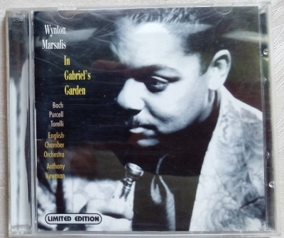 CD WYNTON MARSALIS-IN GABRIEL&amp;#039;S GARDEN:Mouret/Torelli/Purcell/Dandrieu/J.S.Bach+ foto