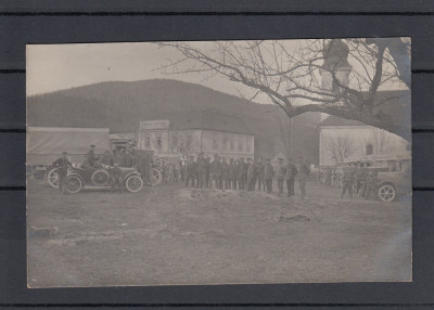 TOHANI PRAHOVA SCOALA COMUNALA AUTOTURISM EPOCA SOLDATI GERMANI CAMIOANE foto