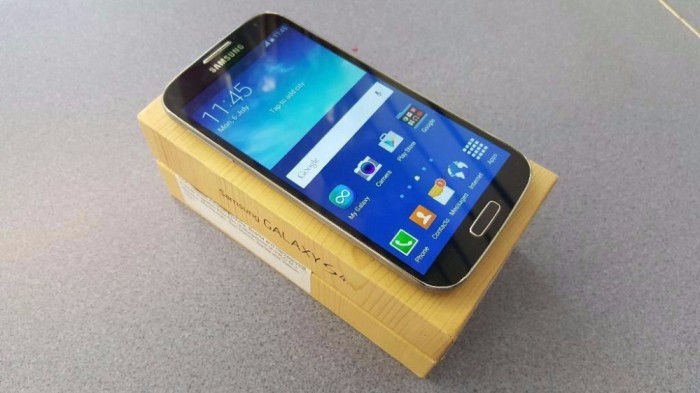 SAMSUNG GALAXY S4 MODEL I9505/ NEGRU / NOU SAMSUNG GALAXY S4 MODEL I9505/ NEGRU / NOU