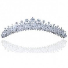 Tiara Borealy Glow White foto