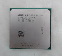 Procesor A8-3800 Series 3820 Quadcore 2.5-2.8Ghz Socket Fm1 foto