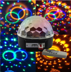 Magic Ball Light / LED Crystal Ball / Glob multicolor foto