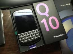 Blackberry Q10 necodat nou foto