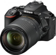 Aparat Foto D-SLR Nikon D5600, Obiectiv AF-S 18-140 mm VR, 24.2 MP, Filmare Full HD, WiFi, NFC (Negru) foto