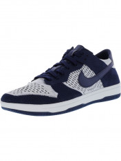 Nike barbati Dunk Flyknit College Navy / Wolf Grey Ankle-High Basketball Shoe foto