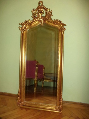 Oglinda deosebita in stilul Rococo ramă structura din lemn masiv foto