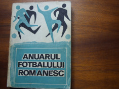 ANUARUL FOTBALULUI ROMANESC 1909 - 1967 ( foarte rara, cu ilustratii ) * foto