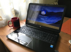 Laptop HP 15 - Intel Quad Core 2,6 GHz , 500GB, DDR3 4GB, WIN 10, impecabil foto