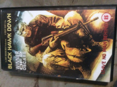 BLACK HAWK DOWN - FILM CASETA VIDEO VHS ORIGINALA foto