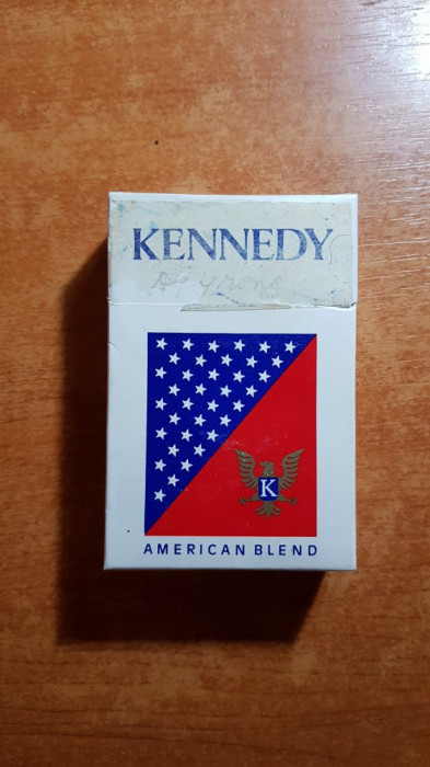 ambalaj tigari kennedy din anii '70-'80 - de colectie