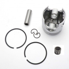 Kit Piston + Segmenti + Rulment Scuter Yamaha Neo&amp;#039;s - 44mm - Bolt 10mm foto