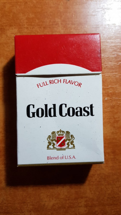 ambalaj tigari gold coast din anii '70-'80 - de colectie