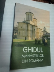 GHIDUL MANASTIRILOR DIN ROMANIA - Editura Sophia 2011 ( + harta manastirilor) foto