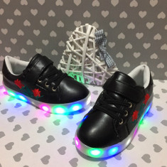 Adidasi negri luminite LED floare brodata tenisi papuci sport piele fetite 32 34 foto