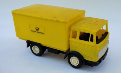 Jucarie veche Camion Posta Mercedes LKW cu reclama BUNDESPOSTE anii &amp;#039;70 foto