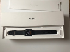 Apple Watch 3 series 42mm Gray Sport GPS GARANTIE 10/2019 foto