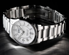 CEAS de LUX , mec. SWISS MADE : HAAS et CIE , plat : 9 mm , model silver , data