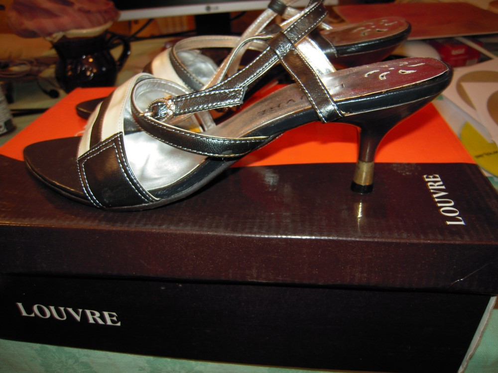 Sandale de dama elegante LOUVRE masura 35-36, in cutie, NOI, Negru, Piele  sintetica | Okazii.ro