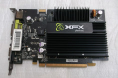 Placa video XFX Geforce 8500GT 512ddr2/128bits foto