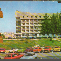 CPI B 10538 CARTE POSTALA - POIANA BRASOV. HOTELUL "SOIMUL", AUTOTURISME