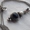 MEDALION argint cu PERLA si ONIX finut SPLENDID de efect VECHI pe Lant argint