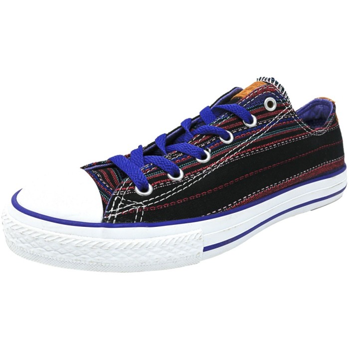 Converse Chuck Taylor Oxford Periwinkle / Canvas Fashion Sneaker foto mare Converse Chuck Taylor Oxford Periwinkle / Canvas Fashion Sneaker foto mare