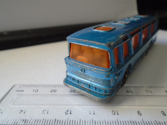 bnk jc Dinky 296 Duple Viceroy 37 Luxury Coach