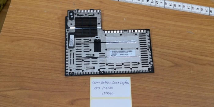 Capac Bottom Case Laptop Dell XPS M1330 (555260) foto mare Capac Bottom Case Laptop Dell XPS M1330 (555260) foto mare