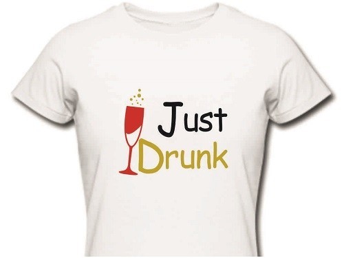 Tricou personalizat pentru domnisoare de onoare - Just Drunk EM1108_D Tricou personalizat pentru domnisoare de onoare - Just Drunk EM1108_D