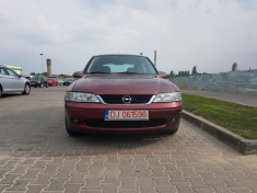 Opel V ectra B CC foto