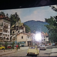 Vedere/Carte postala circulata cu autoturisme si autobuze de epoca,Sinaia,T.GRAT