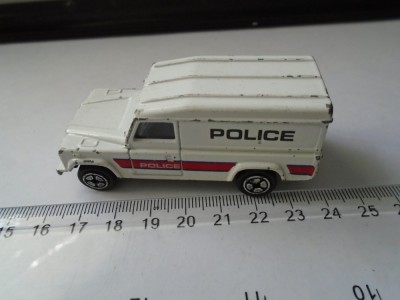 bnk jc Corgi - Land Rover - Politie foto