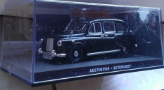 Macheta Austin FX4 Taxi Londra - James Bond 007 - Altaya 1/43 foto