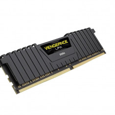 Cr Ddr4 32Gb 3000 Cmk32Gx4M2B3000C15 foto