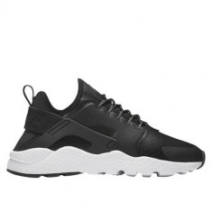 Adidasi Femei Nike W Air Huarache Run Ultra Prm 859511001 foto