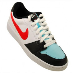 Pantofi Femei Nike Wmns Backboard 386110400 foto