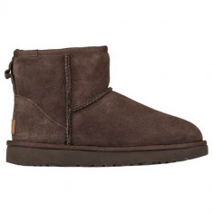 Bocanci Femei UGG Classic Mini II Chocolate 1016222CHO foto