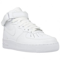 Ghete Femei Nike Wmns Air Force 1 Mid 07 366731100 foto