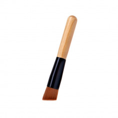 AC1349-8 Pensula oblica pentru aplicarea blush-ului, cu maner de lemn