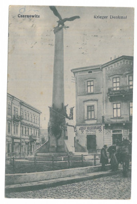 2435 - CERNAUTI, Bucovina, statue - old postcard - used foto