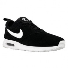 Pantofi Barbati Nike Air Max Tavas Ltr 802611001 foto